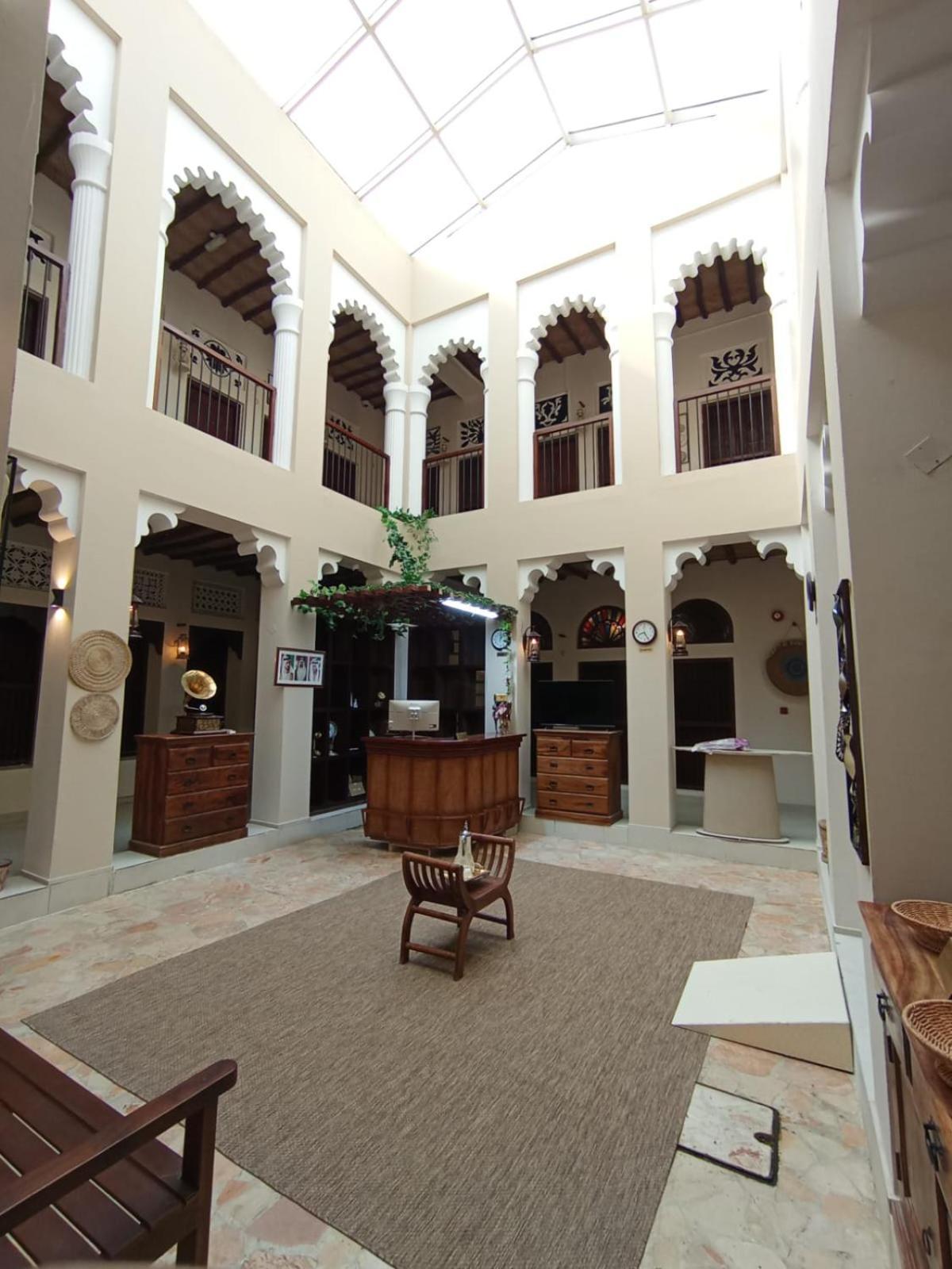 Hyba Heritage Hotel Dubaï Extérieur photo